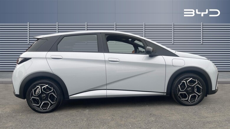 BYD Dolphin 150kW Comfort 60.4kWh Auto Electric Hatchback